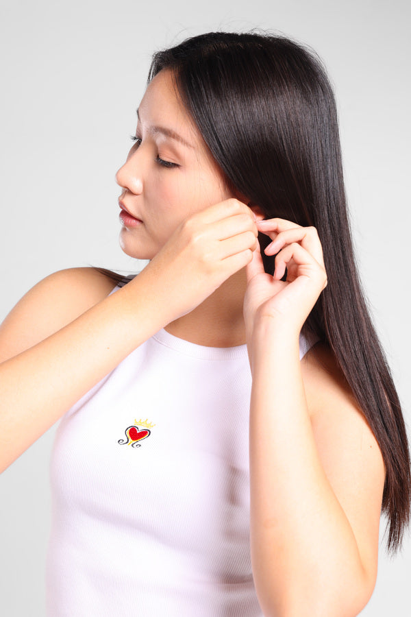 Iconiq Round Neck Rib Top in White